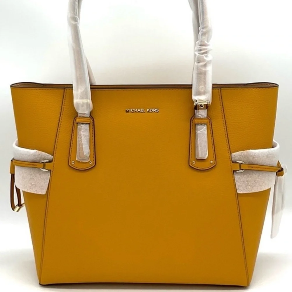 Michael Kors Voyager EW Tote Bag Leather Marigold